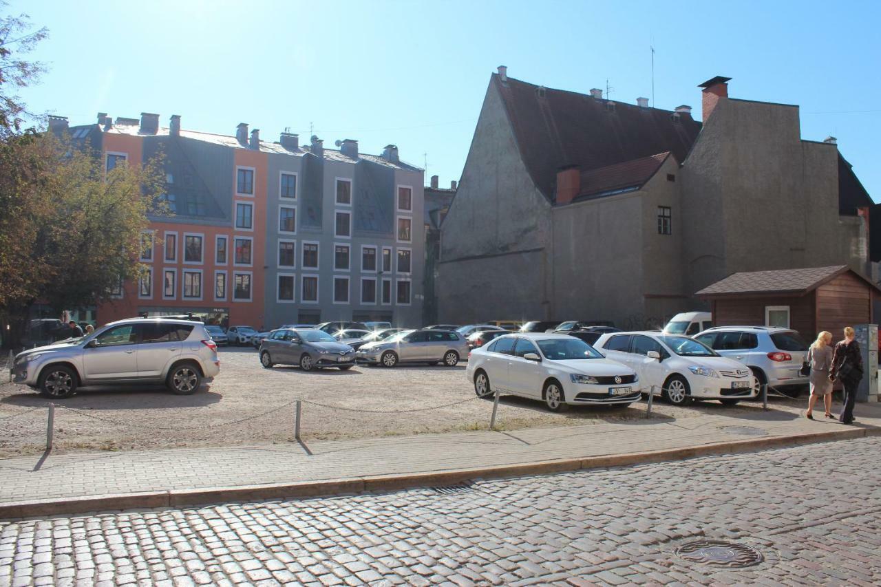 Three-Bedroom Apartment On Peldu 19 Ryga Zewnętrze zdjęcie